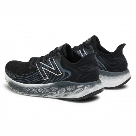 Chaussures Running NEW BALANCE Homme M1080 v10 Noir / Gris / Blanc PE 2021