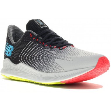 Chaussures Running NEW BALANCE Homme FuelCell...