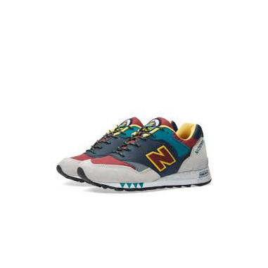 Chaussures Running NEW BALANCE Homme M577...