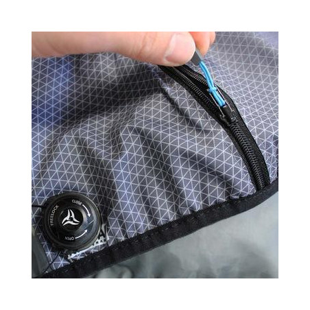 Sac à dos RAIDLIGHT REVOLUTIV 12L (170g) + 2 flask 600 ml Noir / Gris AH 2021