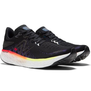 Chaussures Running NEW BALANCE Homme 1080 E12...