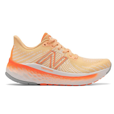 Chaussures Running NEW BALANCE Femme VONGO...