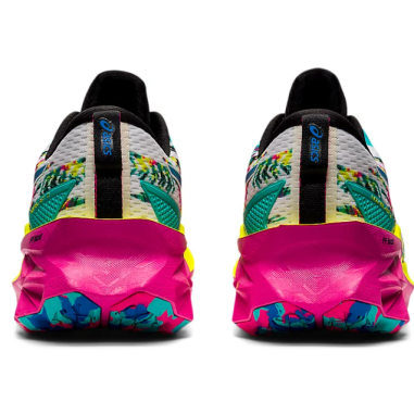 Chaussures Running ASICS Femme NOVABLAST 2 Rose...