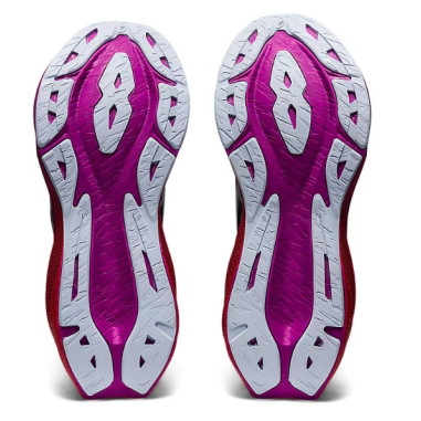 Chaussures Running ASICS Femme NOVABLAST 3 Noir...