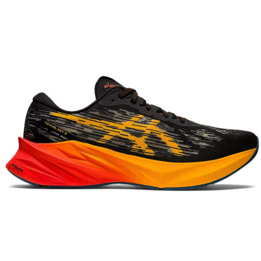 Chaussures Running ASICS Homme NOVABLAST 3 Noir...