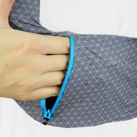 Sac à dos RAIDLIGHT REVOLUTIV 3L FAB (75g) + 2 flask 600 ml Gris AH 2021