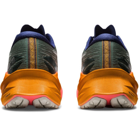 Chaussures Running ASICS Femme NOVABLAST 3 TR Kaki / Orange / Rose PE 2023