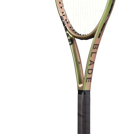 Raquette WILSON BLADE 100 V8.0 16X19 (300 g) 2021
